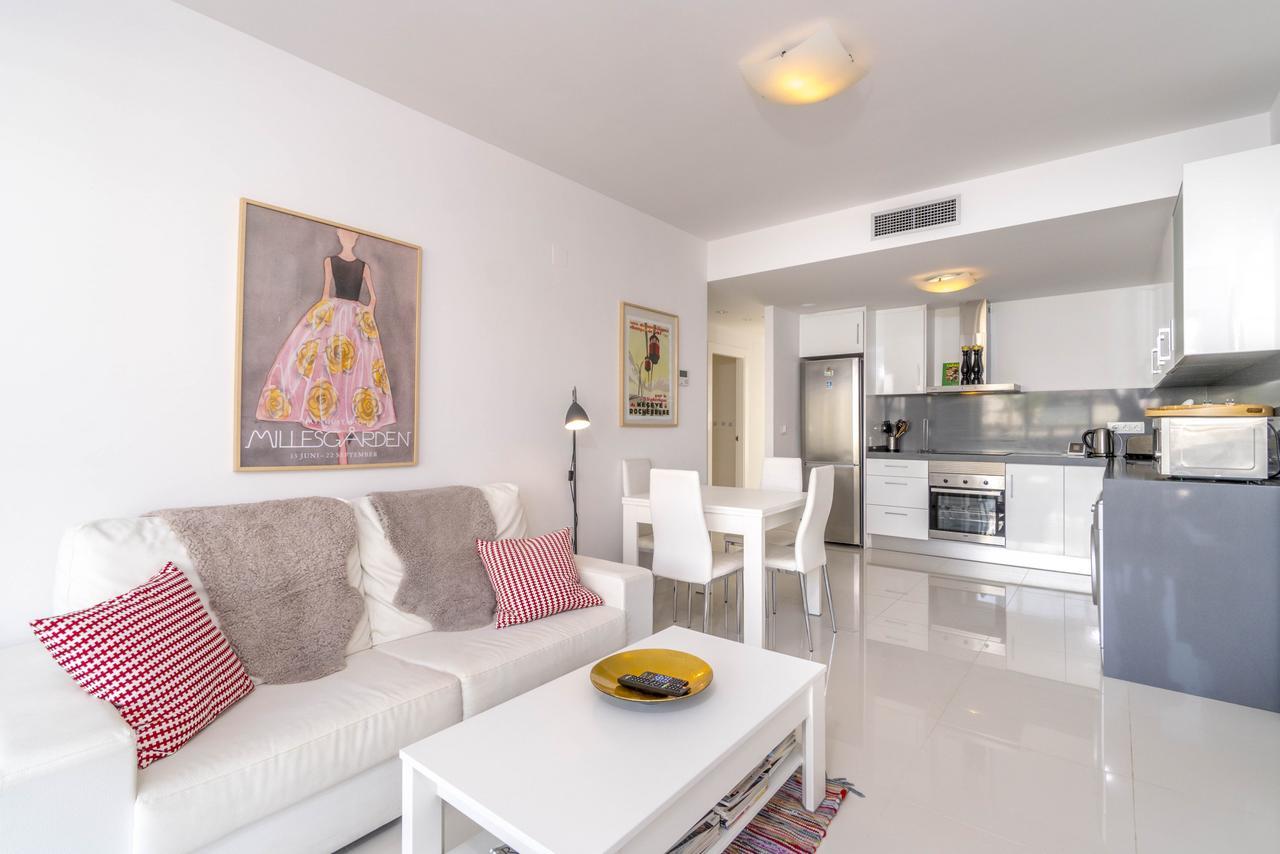 Espanhouse Caroline Bungalow ตอร์เรเวียคา ภายนอก รูปภาพ